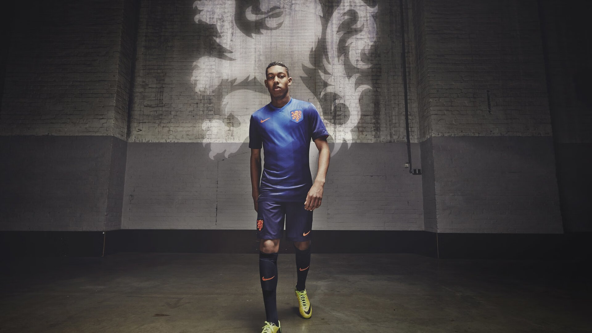 【球桌设备】最新电子球桌引领比赛新潮流，电子桌球玩法