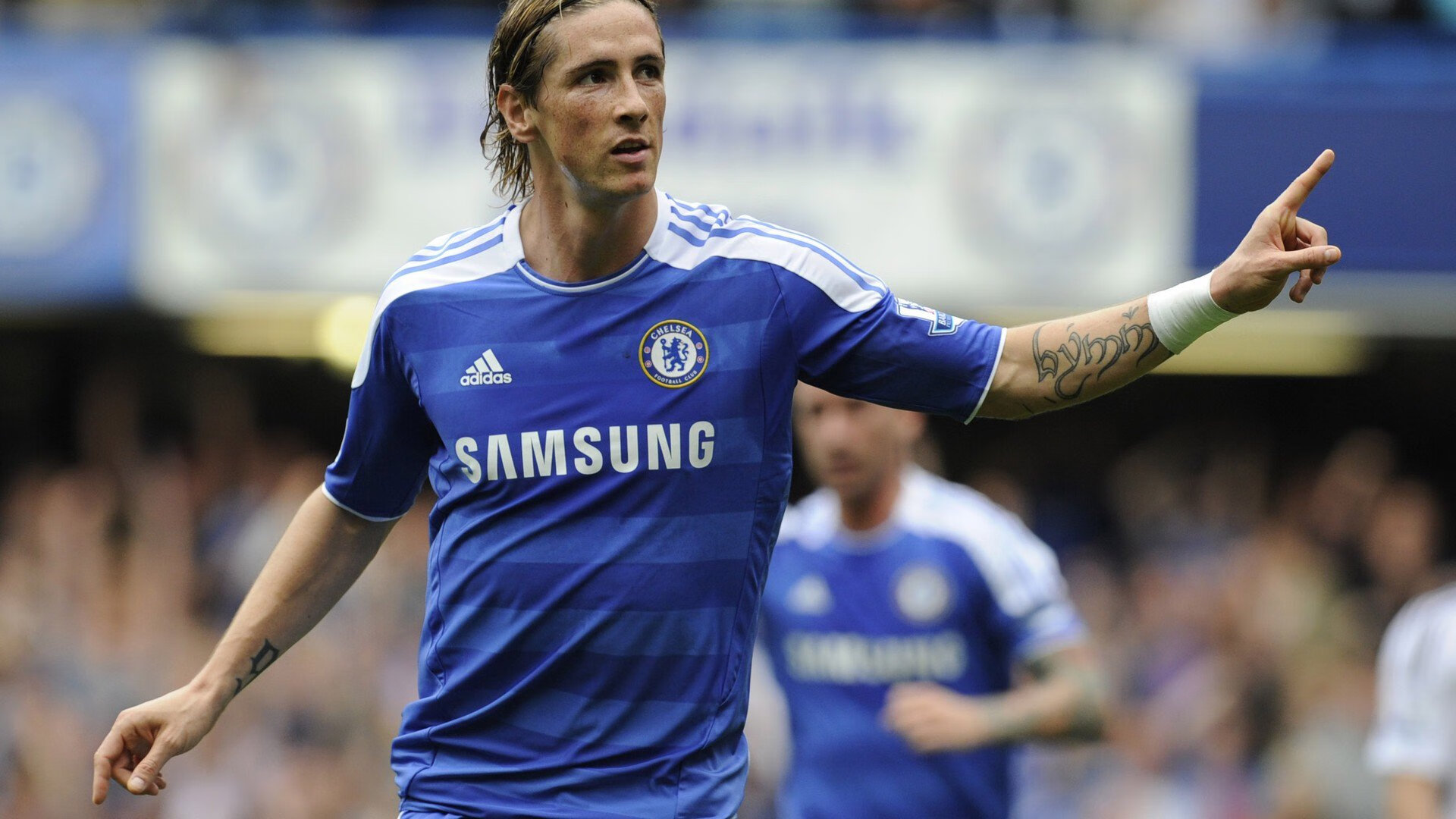 西甲：马德里双雄暂居前两名，追赶者紧追不舍，马德里竞技西甲赛程